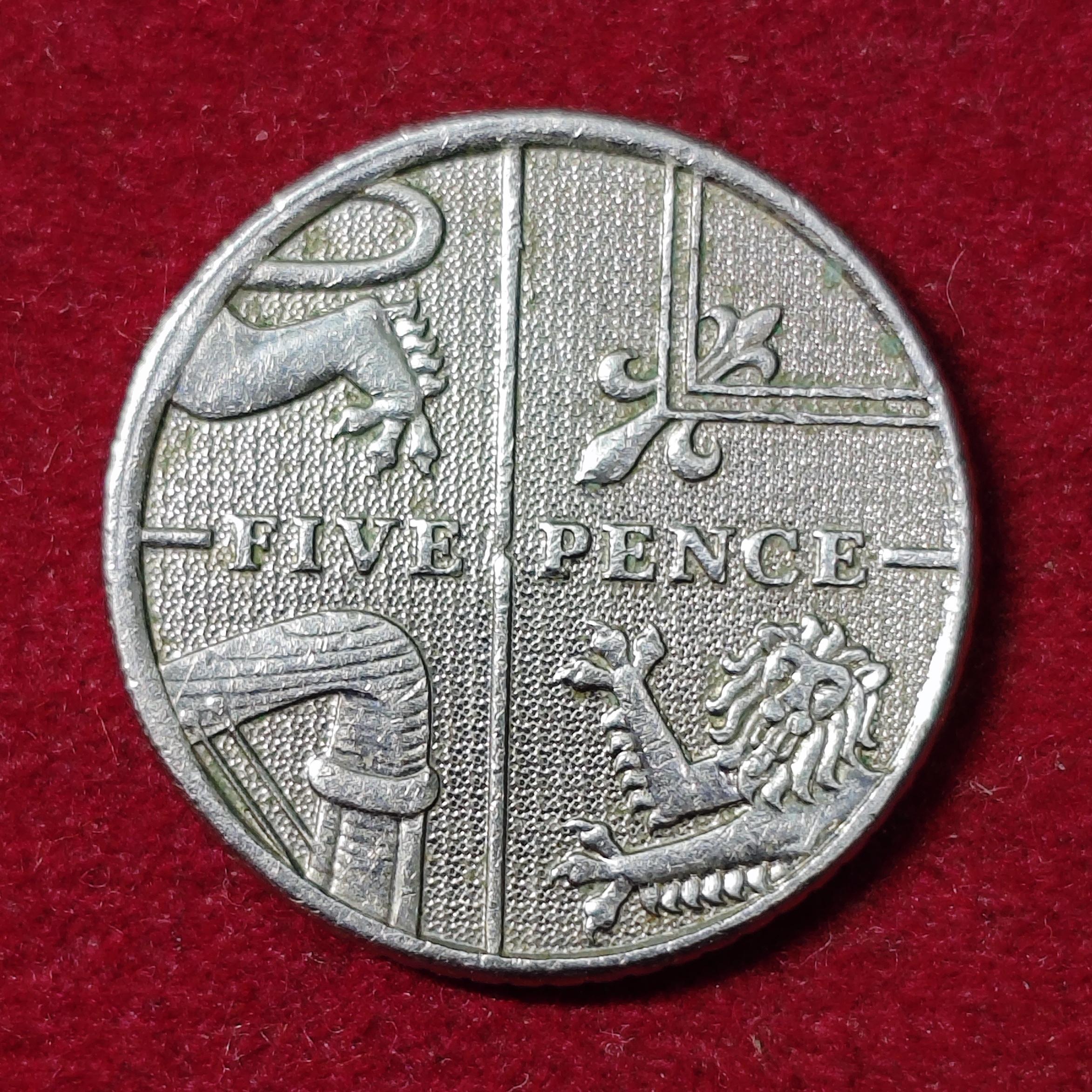 United Kingdom (UK)   5 Pence - Elizabeth II 5th portrait 2009 Coin