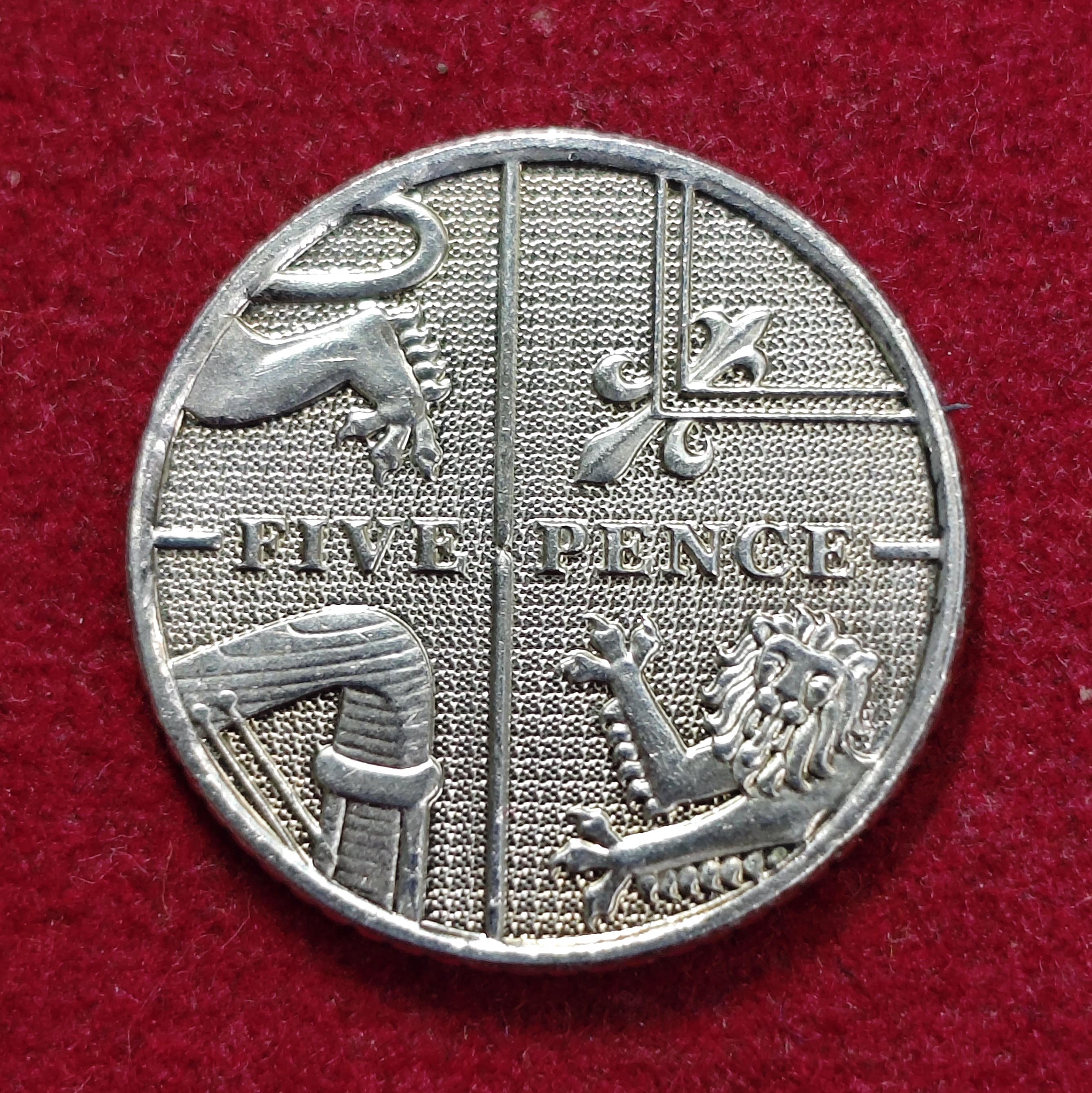 United Kingdom (UK)   5 Pence - Elizabeth II 5th portrait 2010 Coin