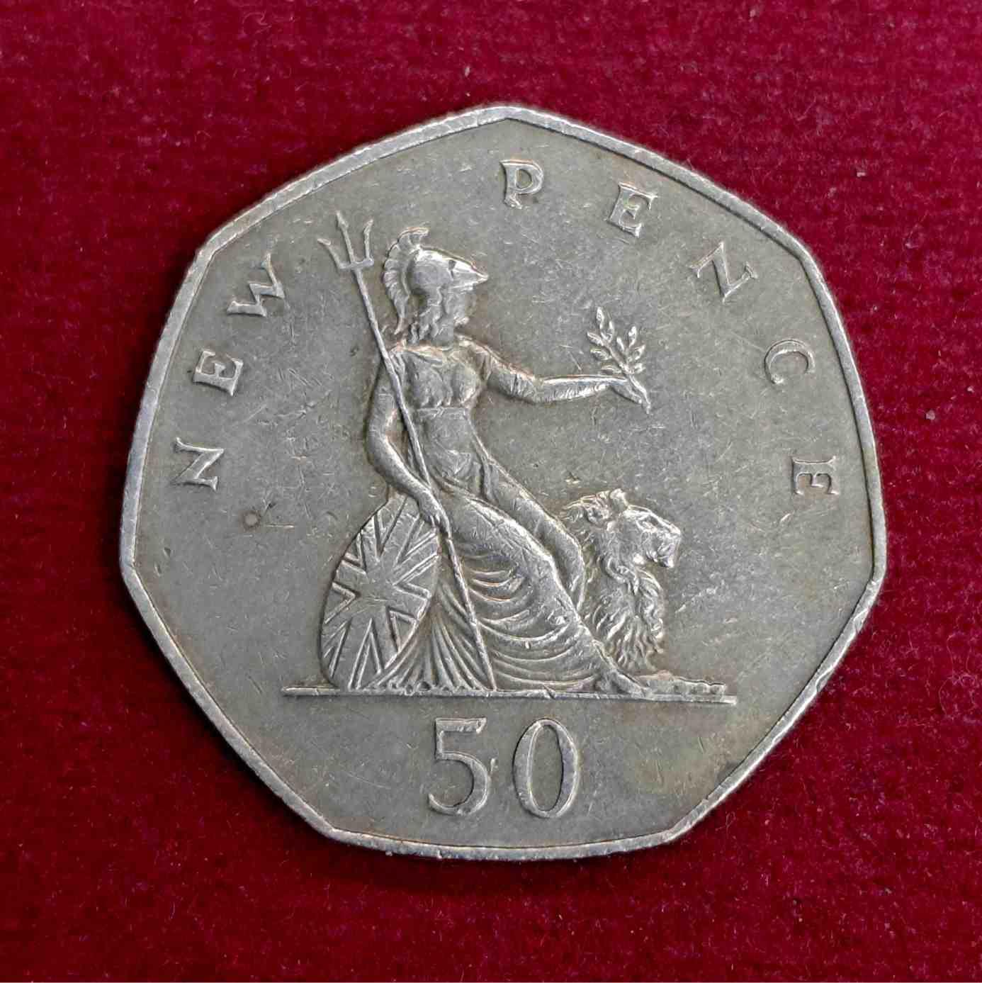 United Kingdom (UK) 50 Pence Elizabeth II 1976 Coin