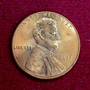 United States (USA) 1 Cent Lincoln Cent Shield Reverse 2013 Coin