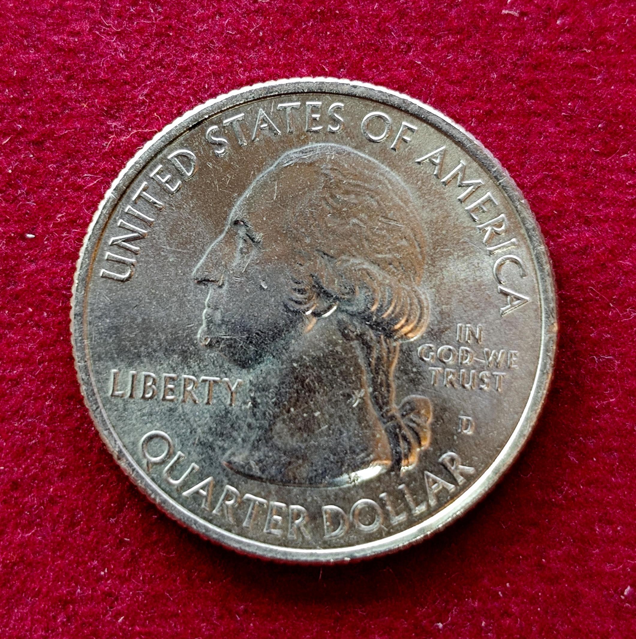 United States (USA) 1/4 Dollar Washington Quarter Apostle Islands 2018 Commemorative Coin  (D - Mint of Denver)