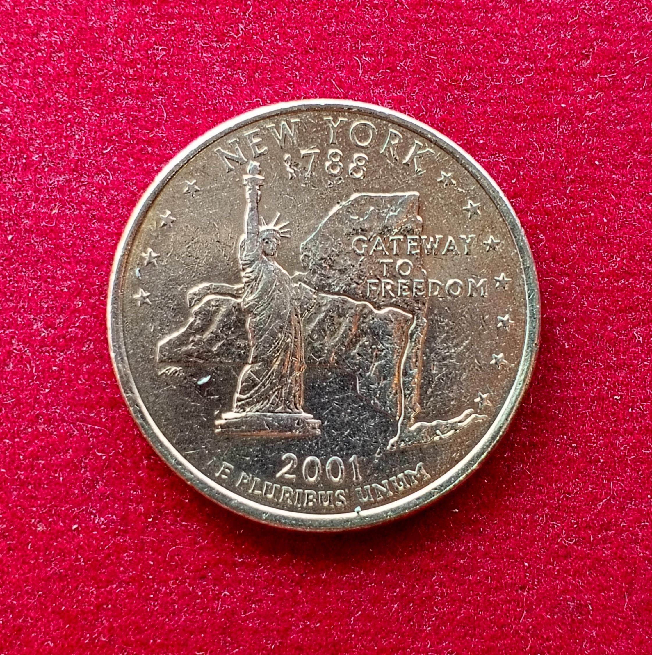 United States (USA) 1/4 Dollar Washington Quarter New York 2001 Coin  (D - Mint of Denver)