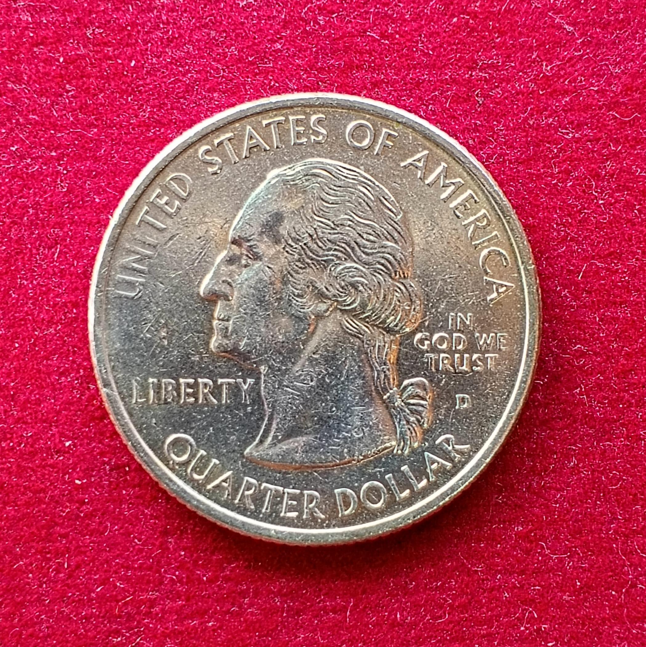 United States (USA) 1/4 Dollar Washington Quarter New York 2001 Coin  (D - Mint of Denver)