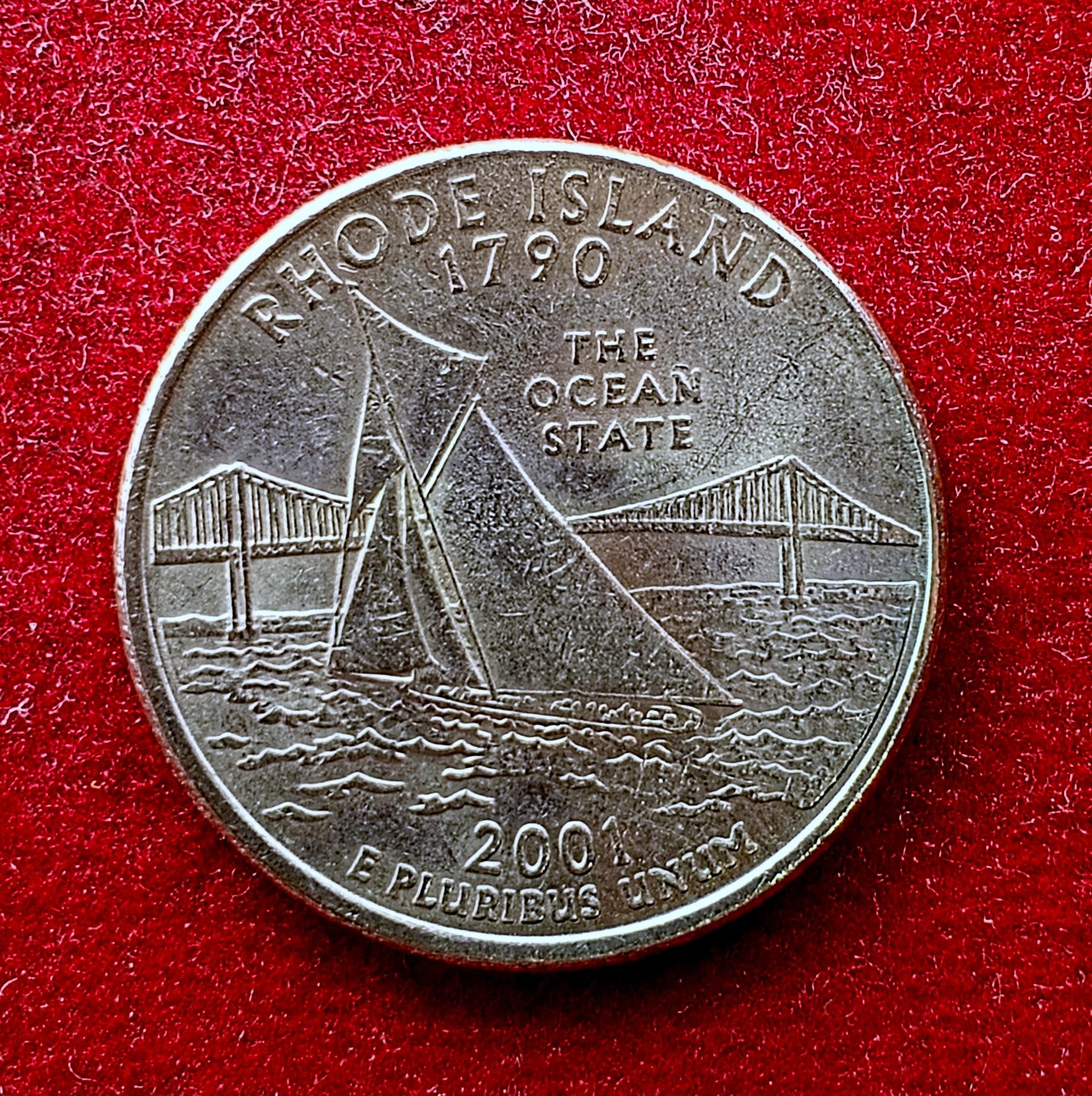United States (USA) 1/4 Dollar Washington Quarter Rhode Island 2001 Coin (P - Mint of Philadelphia)