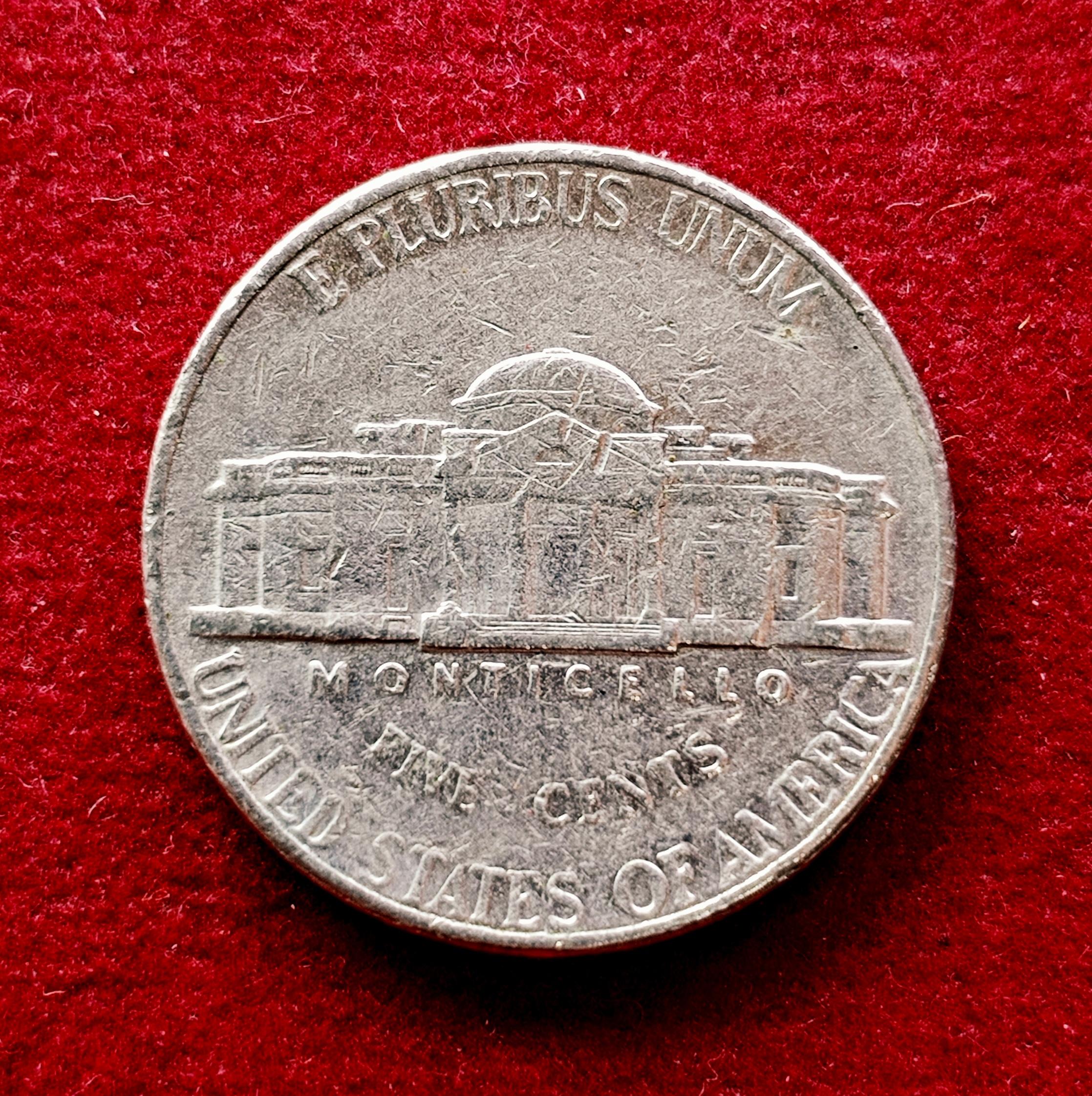 United States (USA) 5 Cents Jefferson Nickel 2001 Coin